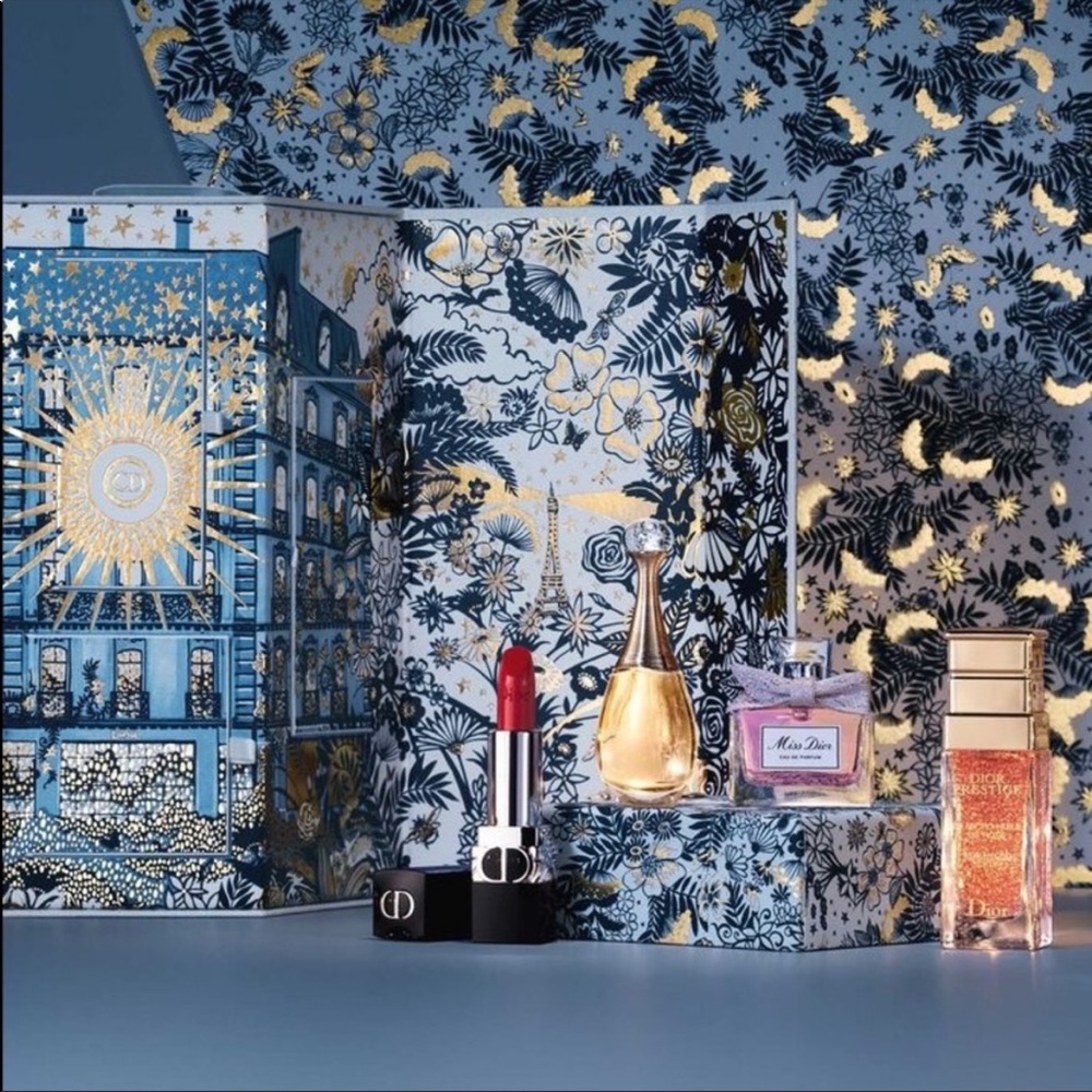Dior 30 Montaigne Holiday 2021 gift set.